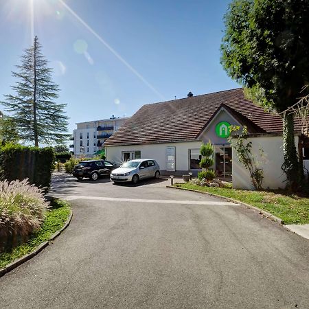 Campanile Geneve - Ferney-Voltaire Hotel Exterior foto