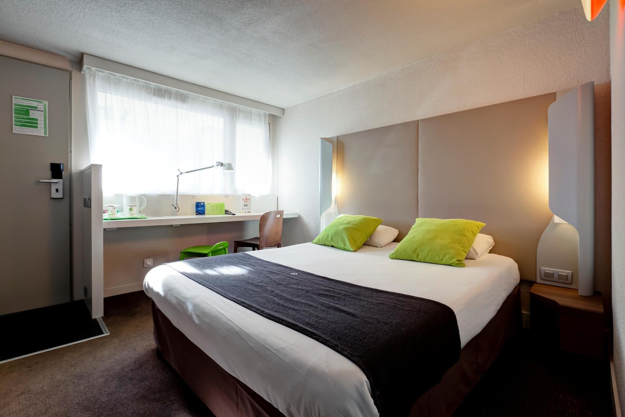 Campanile Geneve - Ferney-Voltaire Hotel Exterior foto