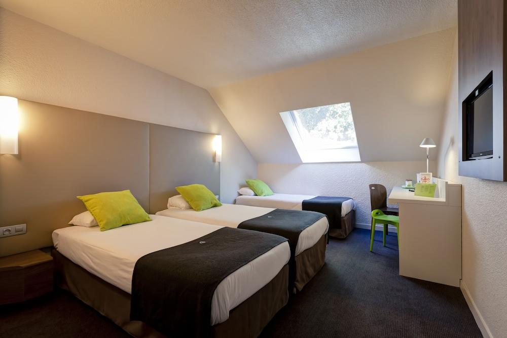 Campanile Geneve - Ferney-Voltaire Hotel Exterior foto